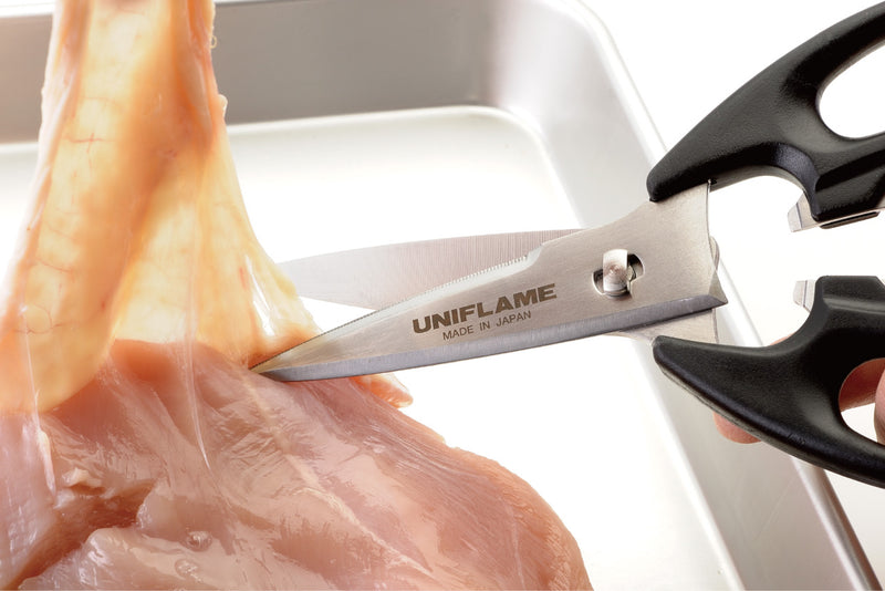 Uniflame Serrated Kitchen Scissors