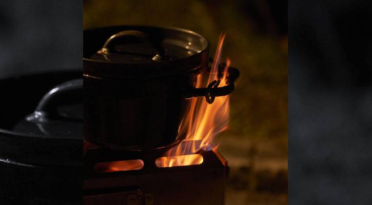 Uniflame Burn Stove