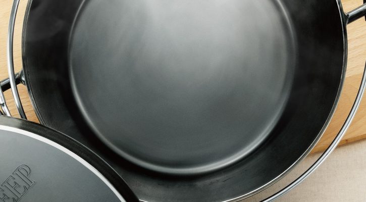 Uniflame UF Dutch Oven
