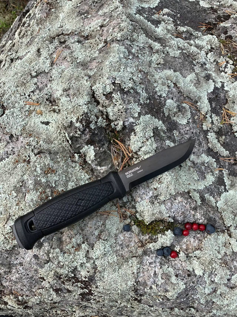 Morakniv Garberg Black Blade (C) With Survival Kit (13915)