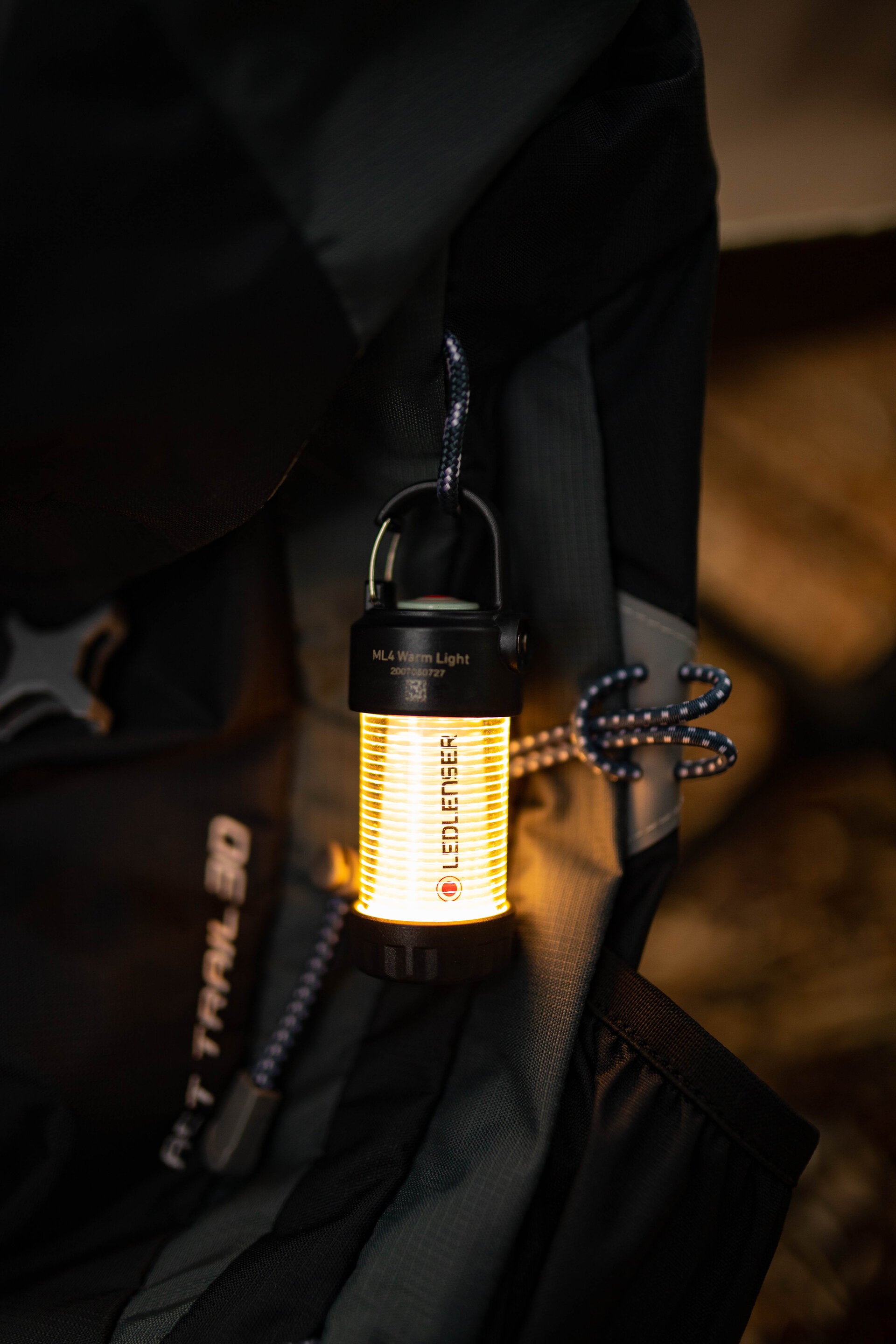 WHS Ledlenser ML4 Warm Light Lantern — Thailandoutdoorshop