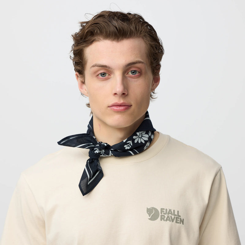 FR Fjällblomster Bandana