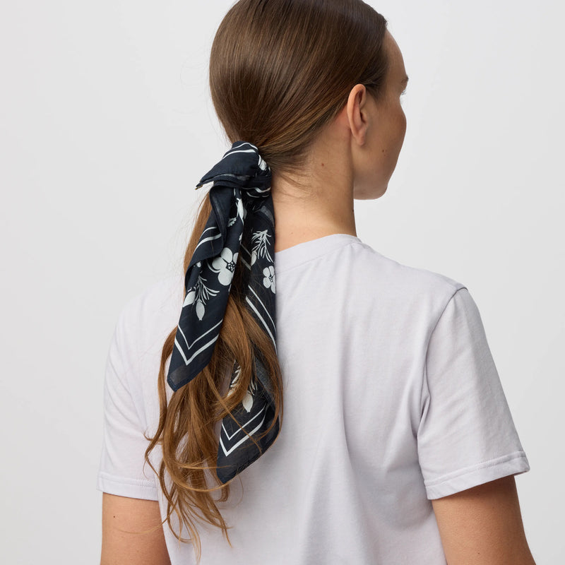 FR Fjällblomster Bandana