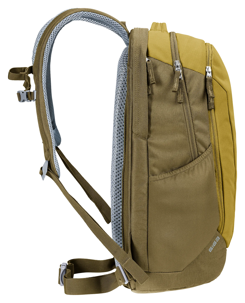 Deuter Giga