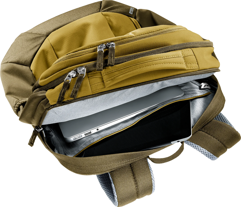 Deuter Giga