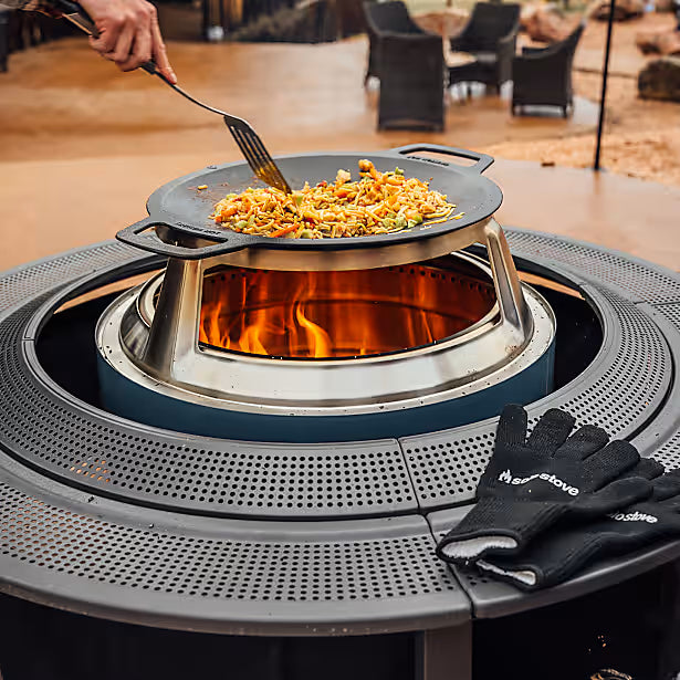Solo Stove Bonfire & Yukon Wok Top