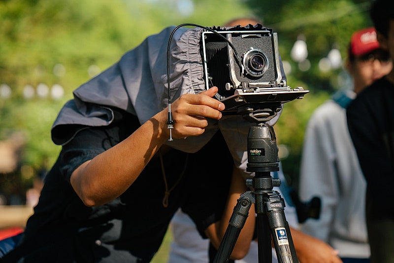 มองภาพผ่านกล้อง Large Format — ภาพงานปี 2025