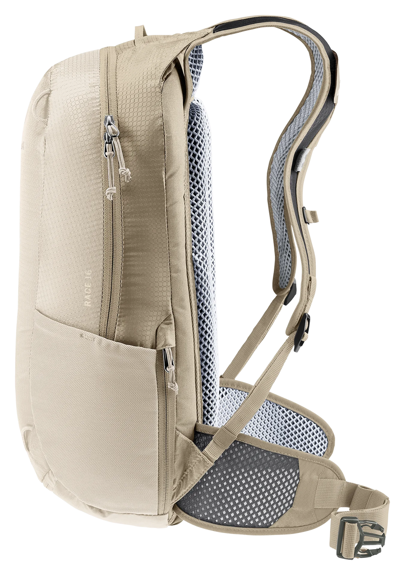 Deuter Race 16
