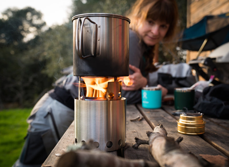 Solo Stove Lite ในการใช้งานกลางแจ้ง
